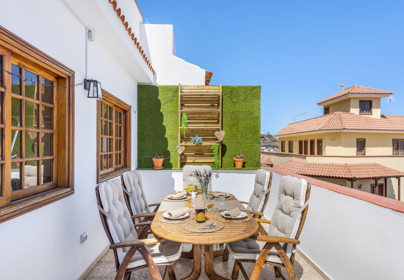 Ferienwohnung in Garachico - Central Penthouse w/ big terrace & ocean/city view
