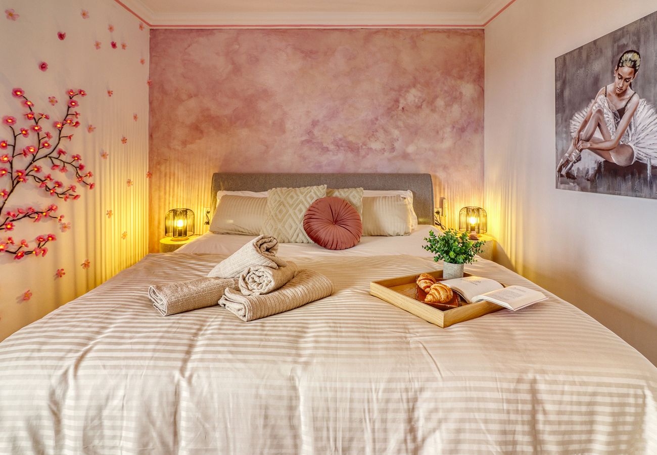 Villa in Puerto de la Cruz - 4 SZ Villa Wohnen & Arbeiten|Pool, Fitnessraum, Büro, Billard