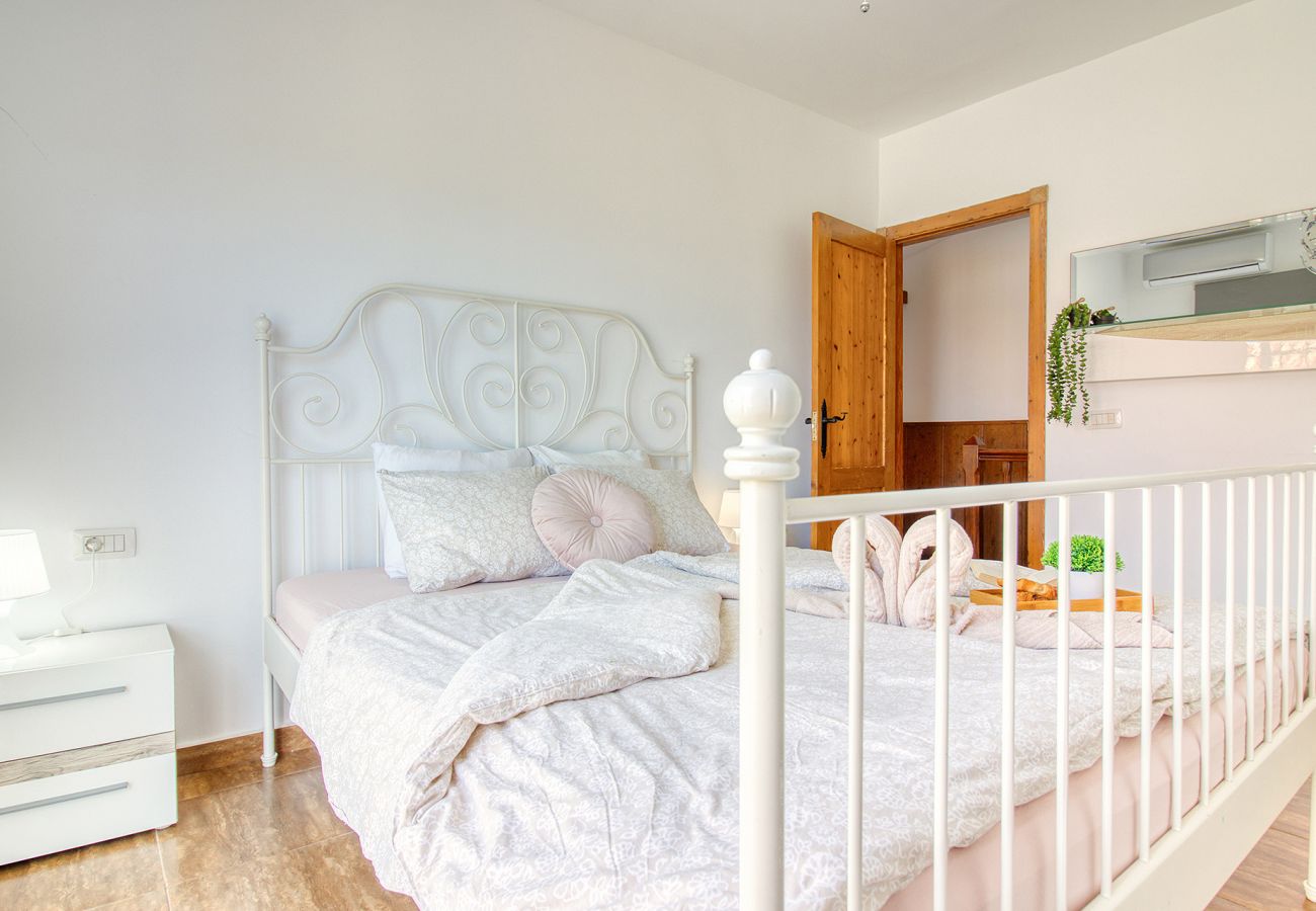Ferienhaus in Puerto de la Cruz - 4-Schlafzimmer Wellnessvilla | Pool, Sauna & Fitnessraum