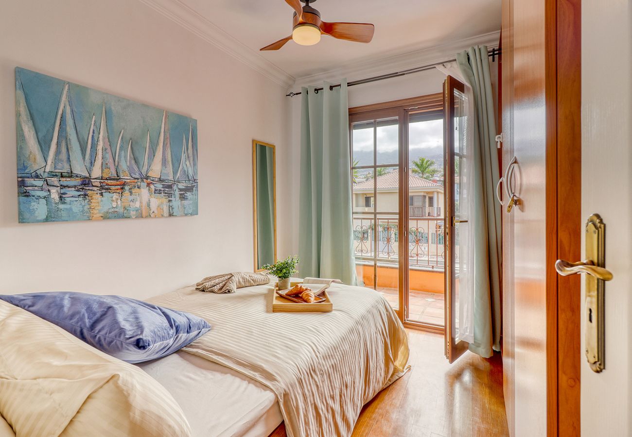 Villa en Puerto de la Cruz - Villa 4 hab Vida-Trabajo|Piscina, Gimnasio, Oficina, Billard