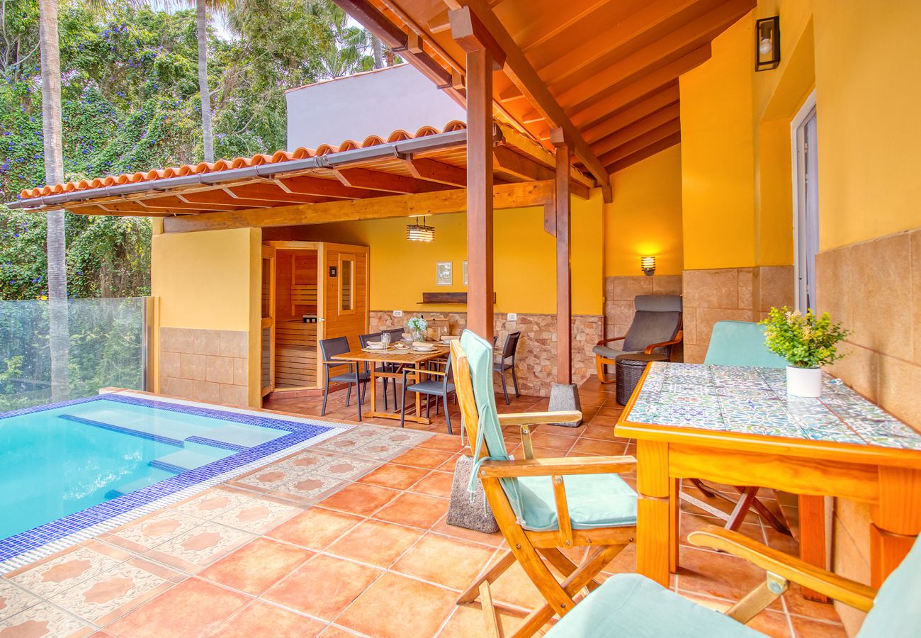 Casa en Puerto de la Cruz - Villa Wellness de 4 Habitaciones | Piscina, Sauna y Gimnasio