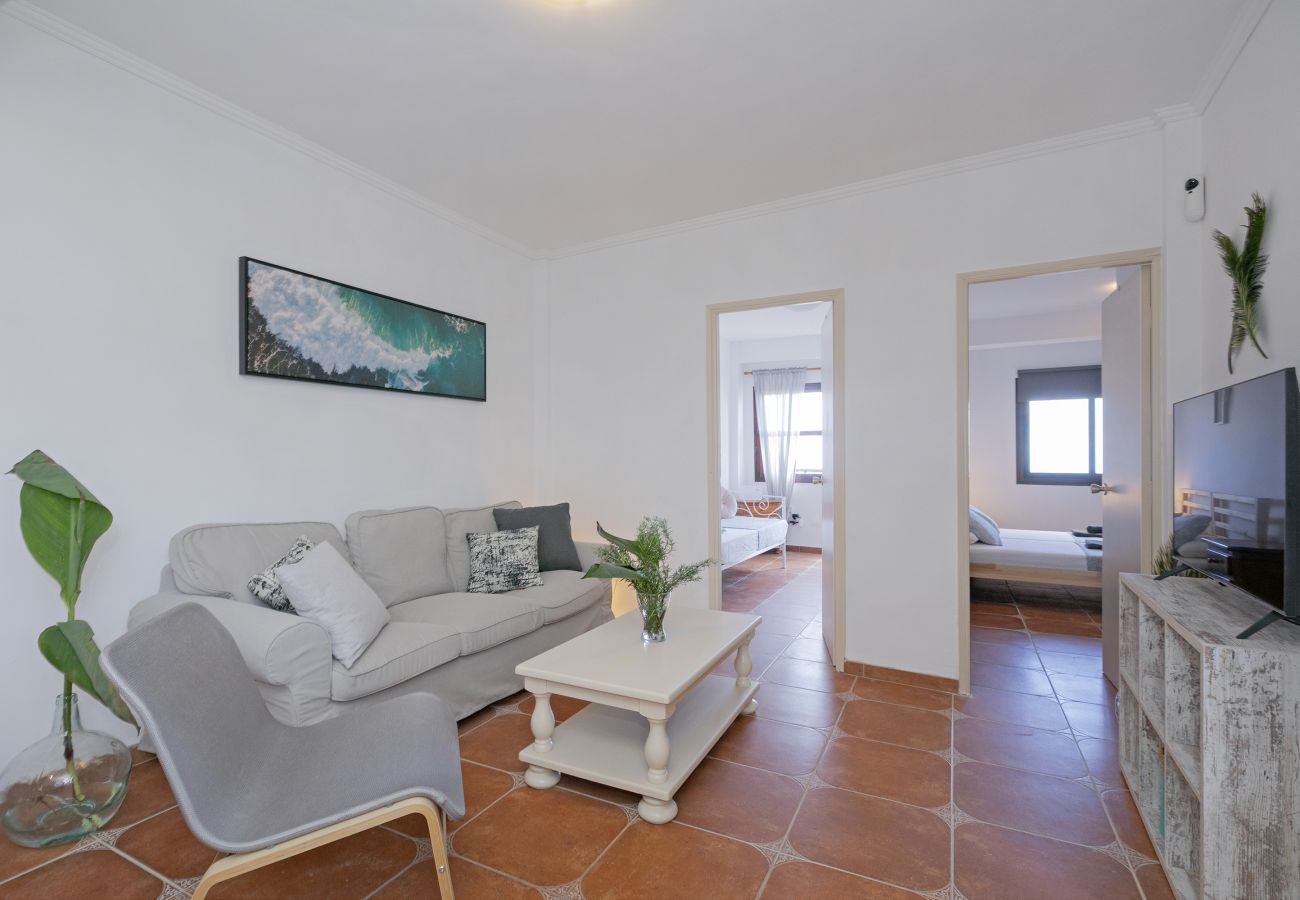 Appartement à Icod de los Vinos - Escapade Vintage au Centre-Ville / À 1 min du Centre + Wi-Fi Rapide