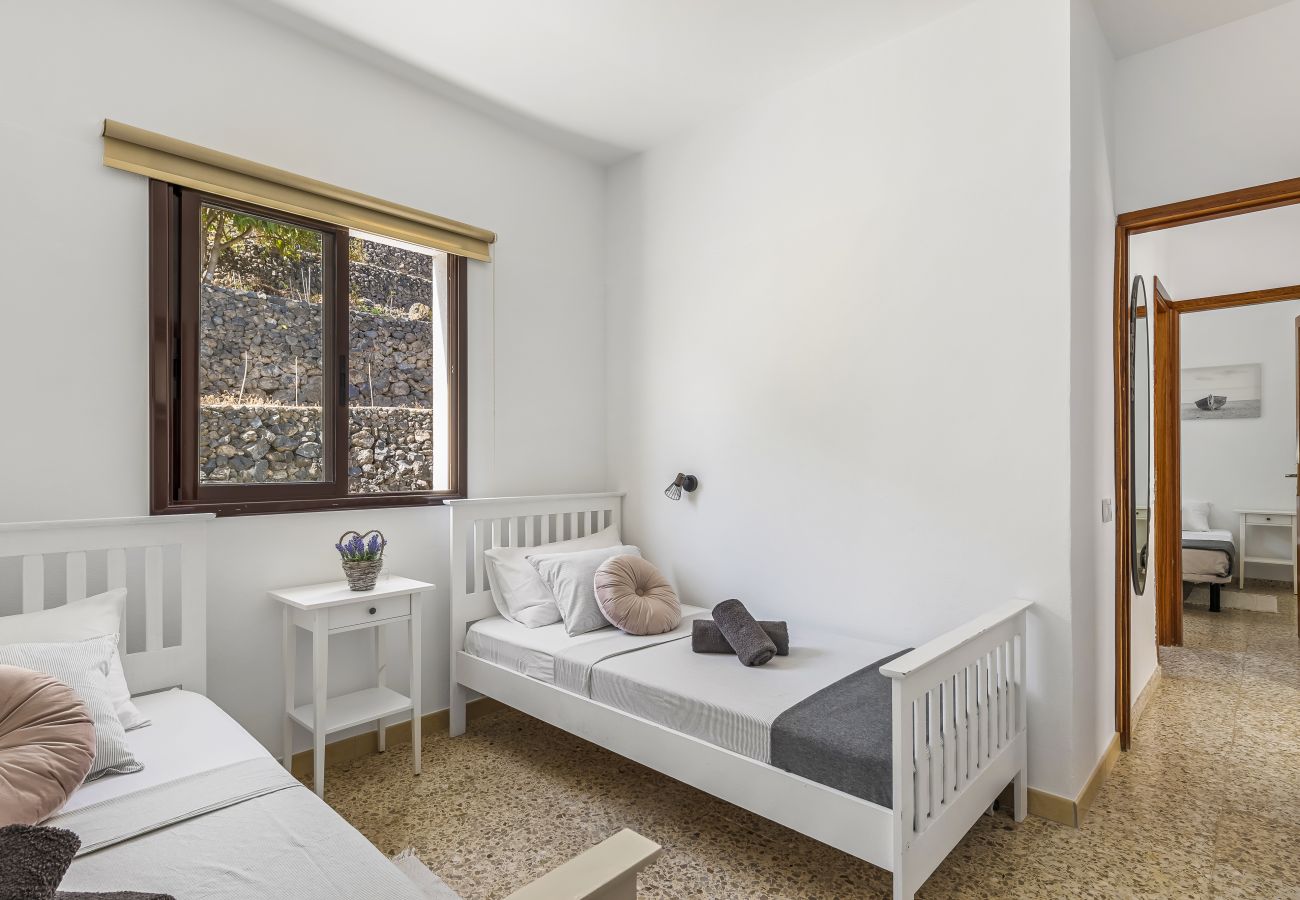 Appartement à Garachico - Central Penthouse w/ big terrace & ocean/city view