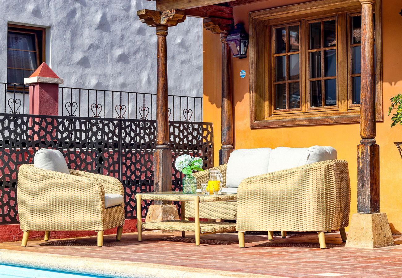 Villa à Puerto de la Cruz - Villa 4 ch Vie & Travail|Piscine, Salle de sport, Bureau, Billard