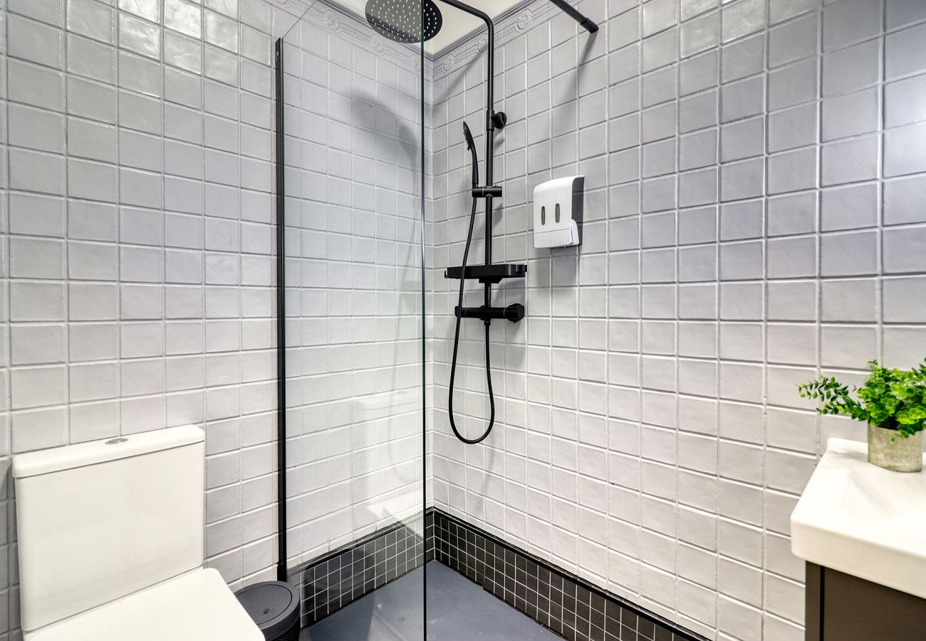 Villa a Puerto de la Cruz - Villa 4 cam Vita & Lavoro|Piscina, Palestra, Ufficio, Biliardo