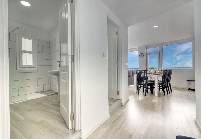 Apartment in Icod de los Vinos - Spacious Central Apt. w/ private parking/ocean view Apartment in Icod de los Vinos - Spacious Central Apt. w/ private parking/ocean view
