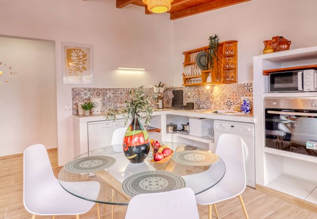 House in Icod de los Vinos - Cozy House w/ BBQ, Teide Views, Near City Center House in Icod de los Vinos - Cozy House w/ BBQ, Teide Views, Near City Center