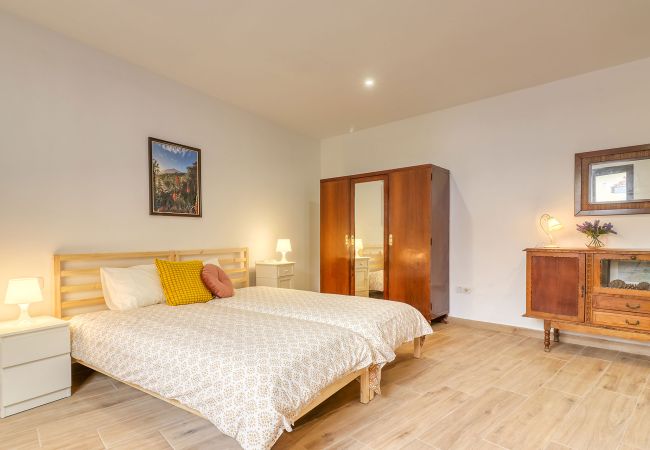 House in Icod de los Vinos - Cozy House w/ BBQ, Teide Views, Near City Center House in Icod de los Vinos - Cozy House w/ BBQ, Teide Views, Near City Center