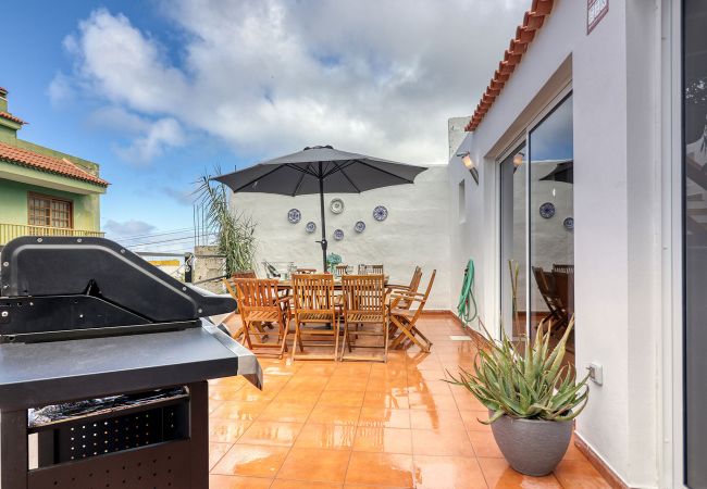 House in Icod de los Vinos - Cozy House w/ BBQ, Teide Views, Near City Center House in Icod de los Vinos - Cozy House w/ BBQ, Teide Views, Near City Center