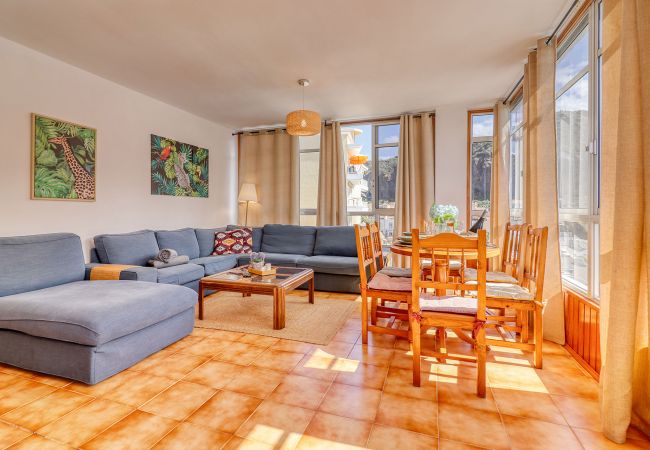 Apartment in Icod de los Vinos - Oceanview Retreat / 50m to Beach + Sunset Terrace + Ensuite Apartment in Icod de los Vinos - Oceanview Retreat / 50m to Beach + Sunset Terrace + Ensuite