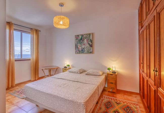 Apartment in Icod de los Vinos - Oceanview Retreat / 50m to Beach + Sunset Terrace + Ensuite Apartment in Icod de los Vinos - Oceanview Retreat / 50m to Beach + Sunset Terrace + Ensuite